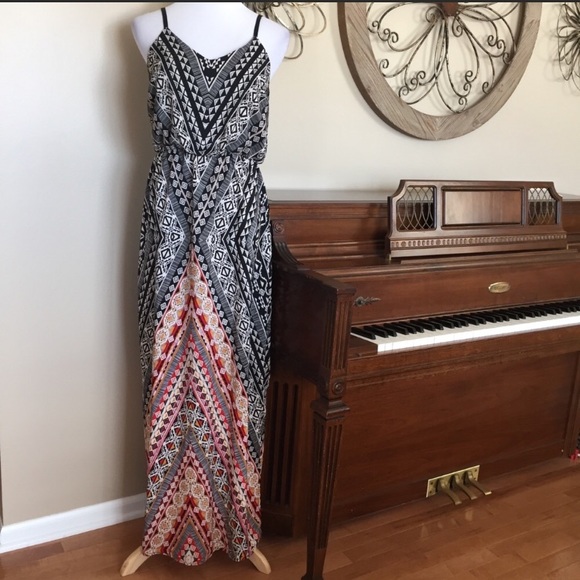 bailey blue Dresses & Skirts - NWOT Maxi Dress!